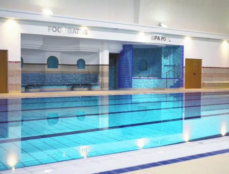 Modern swimming pool in DCU Rooms Glasnevin