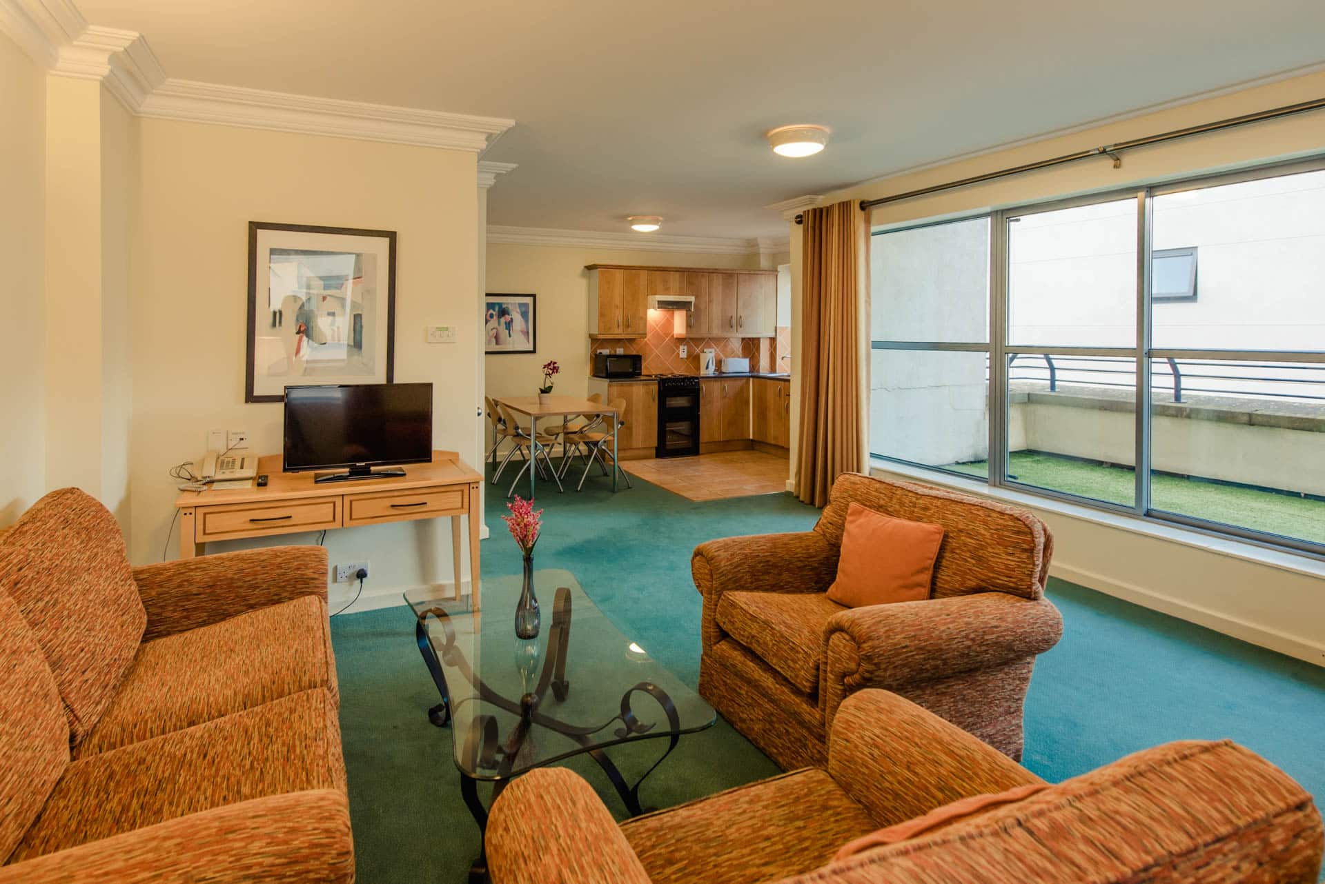 DCU Rooms Glasnevin Campus spacious apartment with large living space